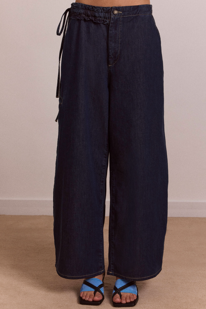 Straight Leg Augusta Jeans - Dark Indigo