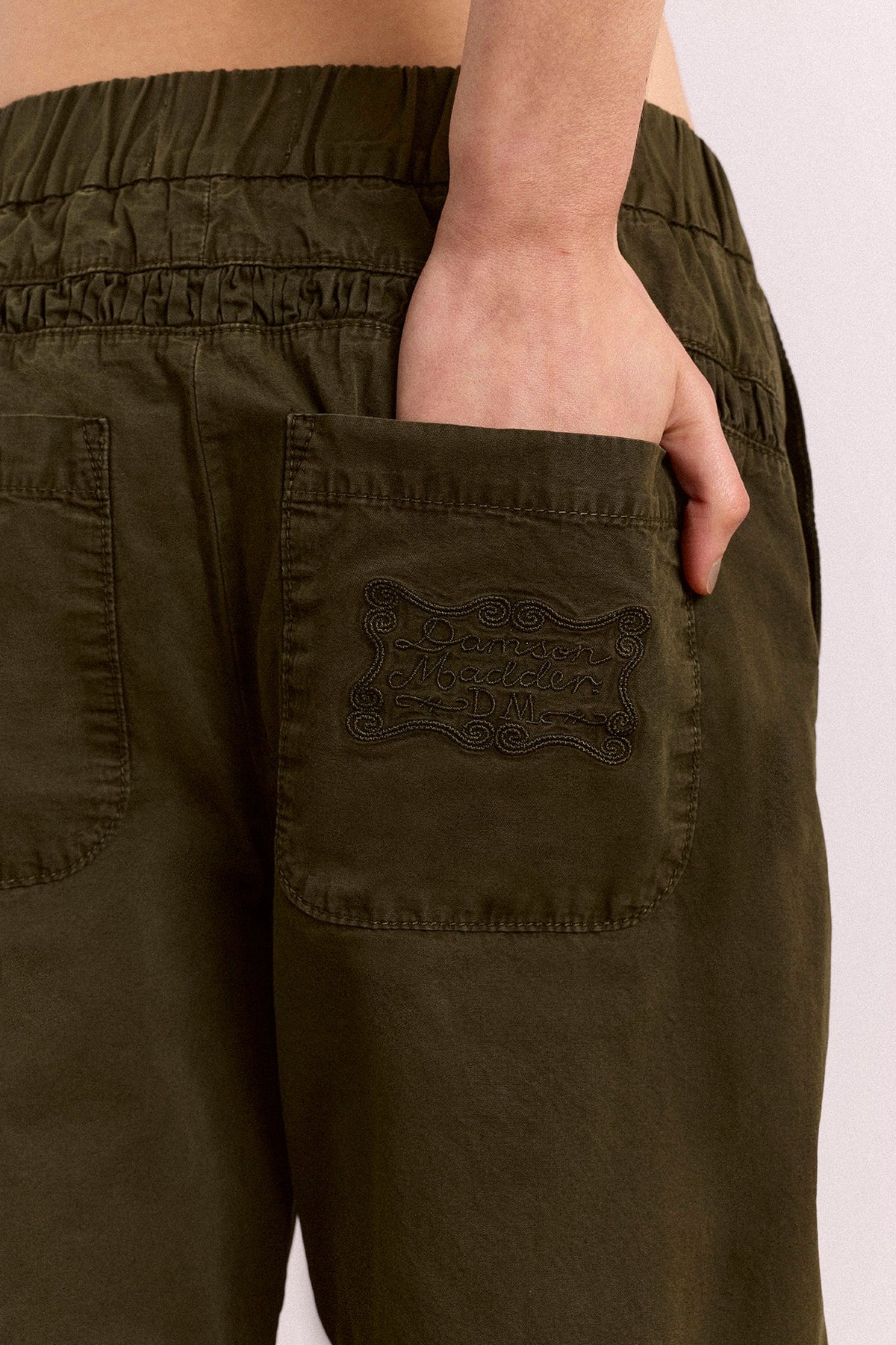 Toshi Utility Capri Trouser - Dark Khaki